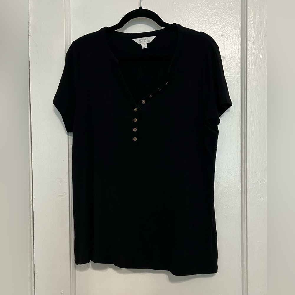 Market & Spruce Joanne Ribbed Knit Henley Tee